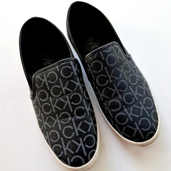 Calvin Klein Shoes - Calvin Klein Black Slip-On Womens Shoes Size 9 B4